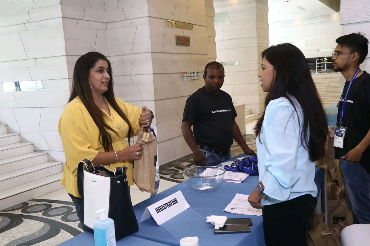 _CareerGuide's tweet photo. 11th June 2022 - Le Meridien saw one of the significant event for us - It was second edition of Career Summit &amp; Career ChangeMakers Award - but more importantly it is first offline one!!

We are late in posting and giving all of you an update through pictures but here it is: https://t.co/e9KVfdGYDb
