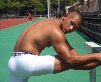 ゴムのとこに ぷに ってなってるの好き https://t.co/Df1JymRiks