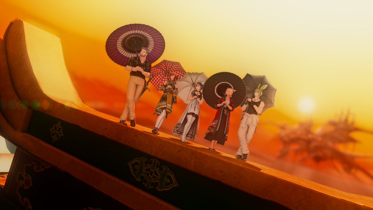 mjyrmhia's tweet photo. Helping FC peeps climbing up the Kugane tower, with one umbrella in hand, in style.😎 I actually missed climbing up here. We don't go to Kugane much these days. 🤣

#GPOSERS #NenekoColorS #freecompany #kugane #tower #jumpingpuzzle #fun https://t.co/uQvHrXC4ys