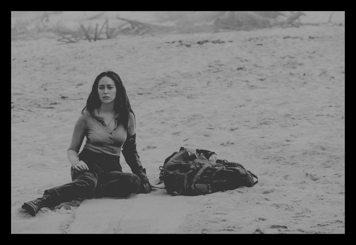 ᅠ 

ᅠ 
        ❲ 𝘐 𝘧𝘦𝘦𝘭 𝘭𝘪𝘬𝘦 𝘐 𝘩𝘢𝘷𝘦𝘯'𝘵 𝘧𝘦𝘭𝘵 𝘪𝘯 𝘢 𝘸𝘩𝘪𝘭𝘦. ❳ 
        ꜛ “𝘈𝘔𝘐𝘕𝘈” ꜛ

⠀     ▎ ᴀʟɪᴄɪᴀ ᴄʟᴀʀᴋ ⺌ 

        #fearthewalkingdeadrp