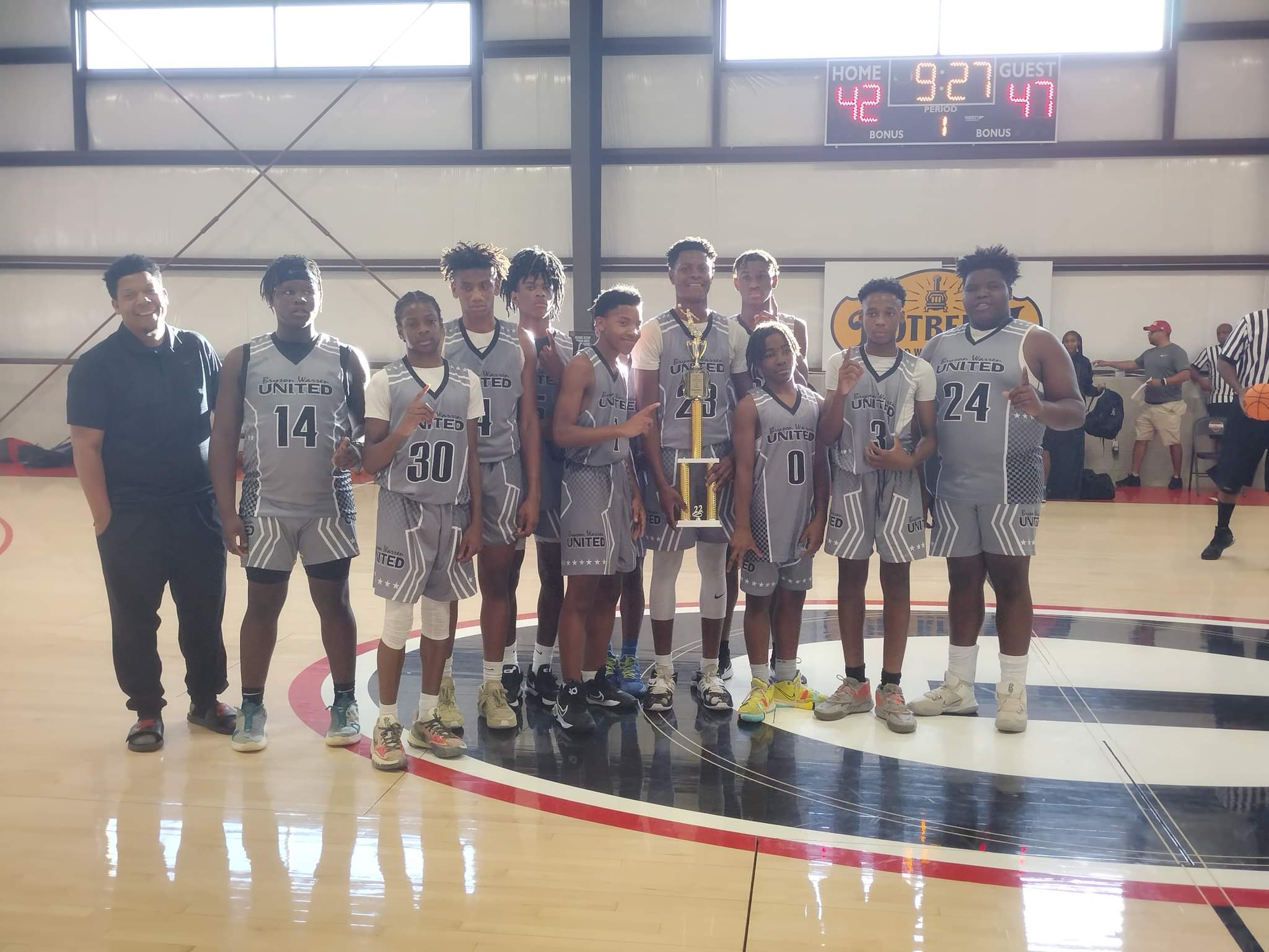 Rl Johnson 4 0 With The Team This Weekend And Champions At The Summer Jam Tournament In Hernando Ms Brysonwarren United 26 Gradymajors Toppreps Aysabasketball Nea26 Hesifambryson Arbballrankings Nextupsportsnu Big73miller