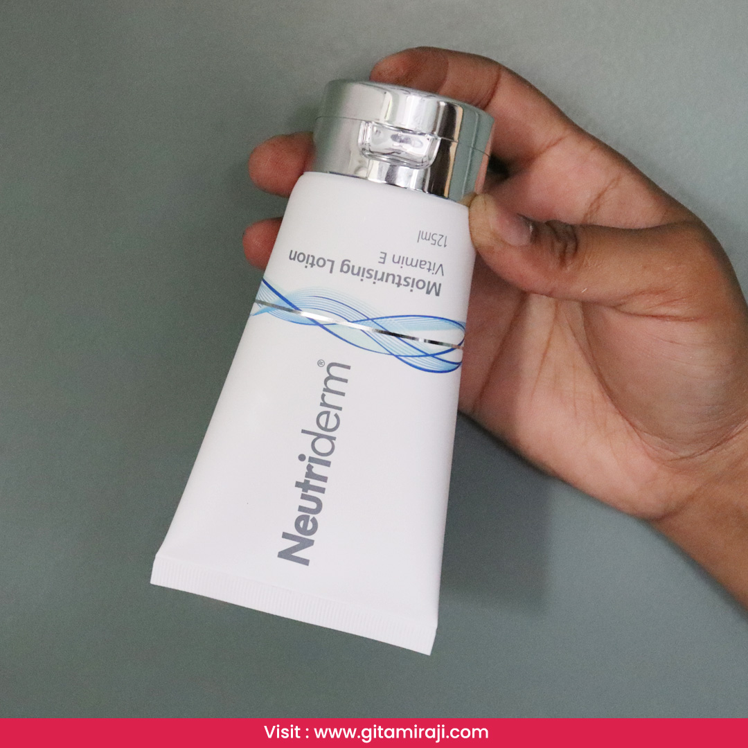 gitamiraji's tweet photo. Give your skin goodness of Vitamin E with @neutriderm_in Neutriderm Vitamin E Moisturising Lotion.

➡Visit:https://t.co/C1vGJmRNNs

😘Follow me Gitamiraji😍

#lotion #vitamine #neutriderm #neutridermalotion #vitaminelotion #bestlotion #lotionfordryskin https://t.co/tVj9TdWkHK