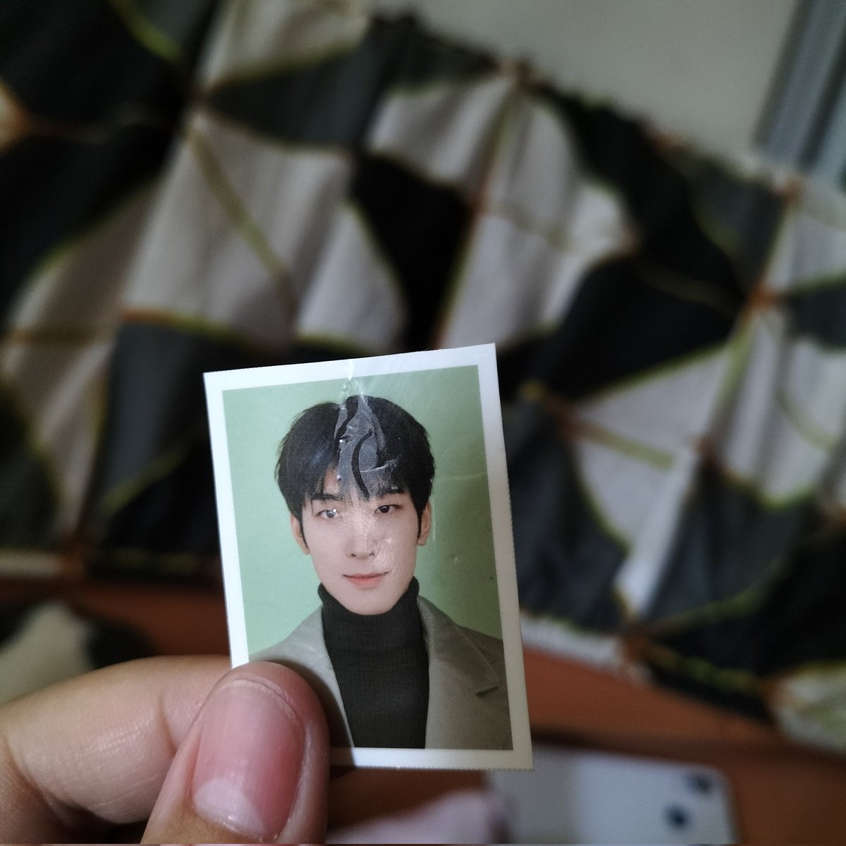 wonrangcart's tweet photo. banned ka na sa kwarto ko 😭😭😭 https://t.co/SBYOv5krdq