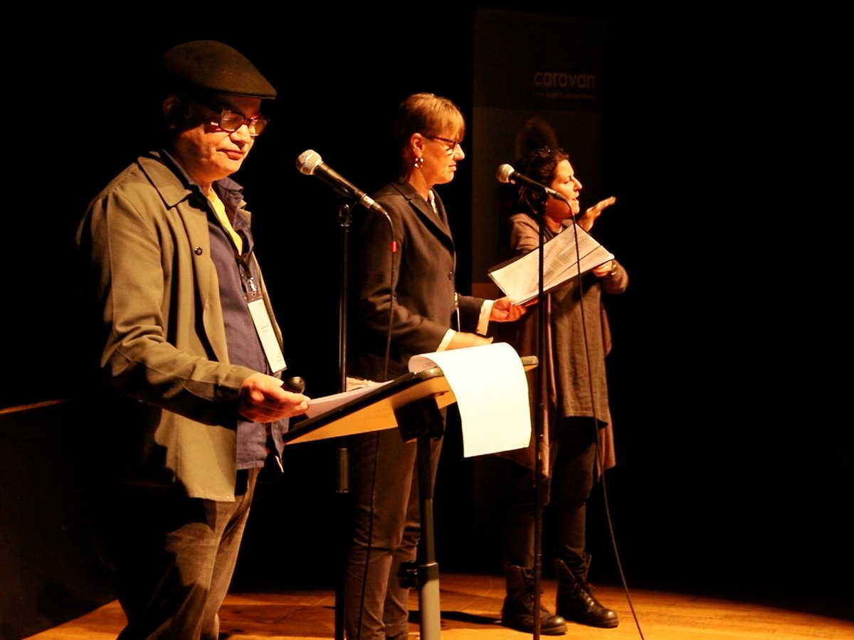 C3ProductionsUK's tweet photo. Providing a hybrid environment for caravan assembly
international PRO meeting by Farnham Maltings &amp; Brighton Festival. Live performances being pitched to producers world wide. @BeSquareLive  fit the bill perfectly. https://t.co/hkAEFfZ5MY
