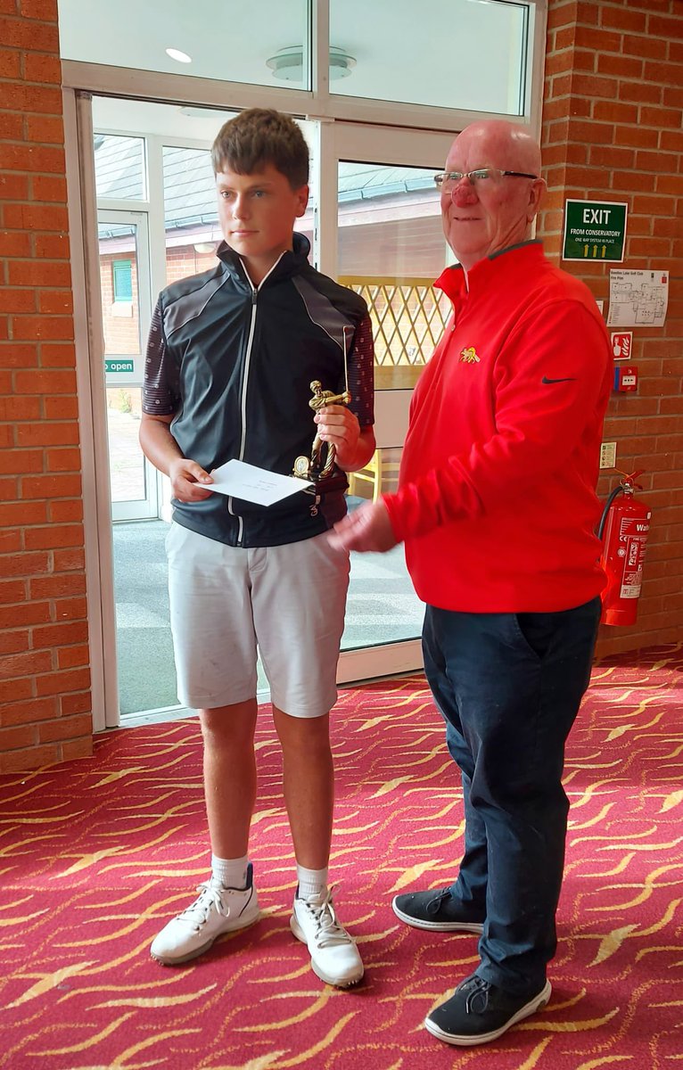 cosbyjuniors's tweet photo. Cam won U16 age group championship at beedles #gocosby https://t.co/gqoqmCebMU