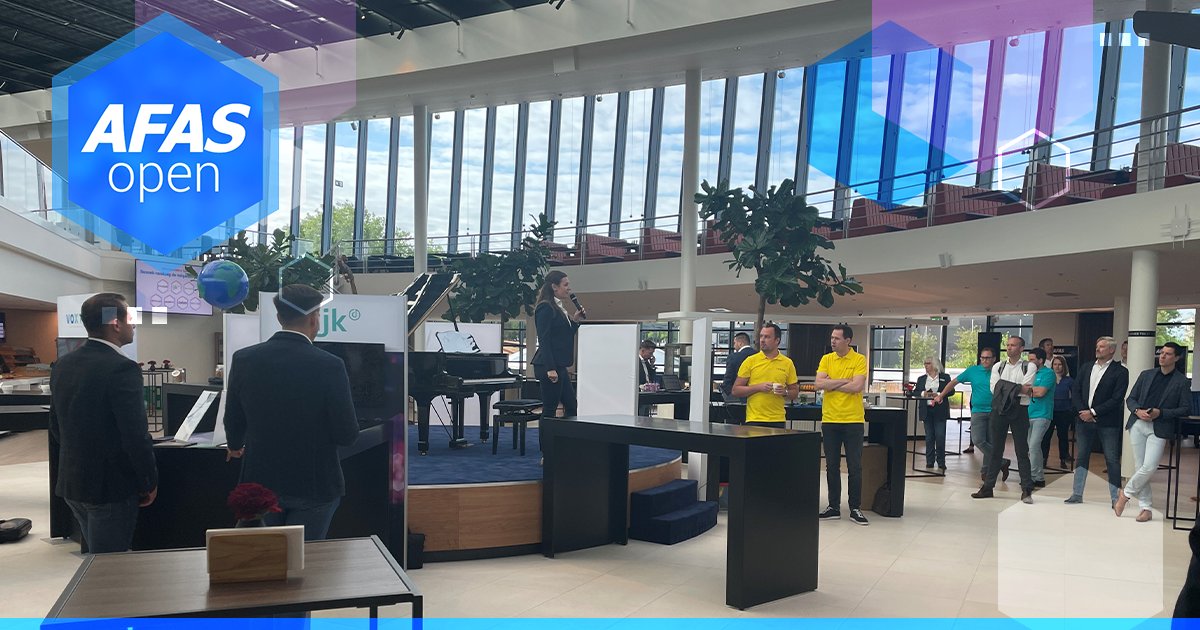 AFAS's tweet photo. Vandaag is de allereerste AFAS Open HRM &amp; Payroll en presenteren we de nieuwe functionaliteit in de nieuwste update van Profit. 

Ben je onderweg naar Leusden? Veel plezier en inspiratie vandaag! 💡
#AFASOpen https://t.co/8OAxHImM9s