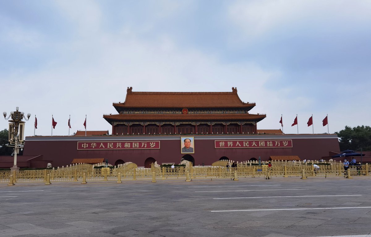 SuZhang2021's tweet photo. Tiananmen, Beijing https://t.co/jMiET9Nd30