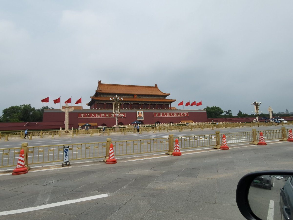 SuZhang2021's tweet photo. Tiananmen, Beijing https://t.co/jMiET9Nd30