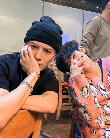 BambamHourly's tweet photo. #뱀뱀 #BamBam @BamBam1A https://t.co/z98rlSuzuk