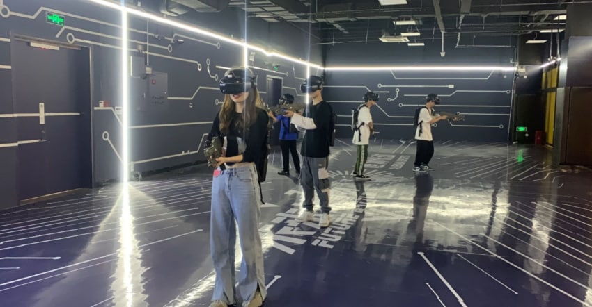 crypto_relevant's tweet photo. STEPVR has released a gate to the #Metaverse https://t.co/5J0txhly4e