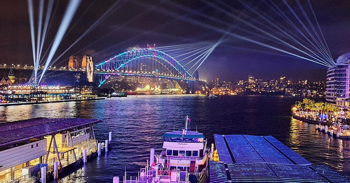 ✨JETSTAR SALE✨ Fly to #Sydney from #AvalonAirport with fares as low as $44* from now until mid-September 2022 (or until sold out). Visit our website to check for available flights now: avalonairport.com.au/flights/flight… *T&Cs apply. 📍Sydney Light Show, NSW 📸: @raiajay93