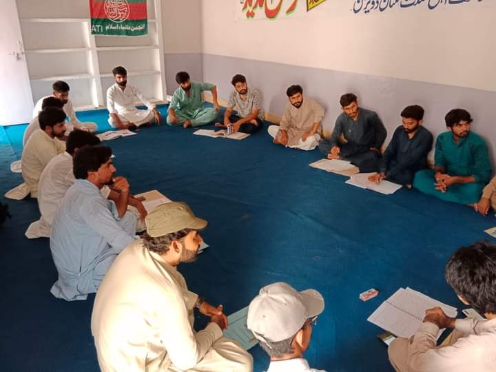 AtiMultan's tweet photo. ملتان میں
پنجاب جنوبی کے عاملہ ممبران کا اہم اجلاس جناب حامد ناظم پنجاب جنوبی کی صدارت میں ہوا۔
#ATIPakistan #ATI #Multan https://t.co/N5cJ5uqqqo