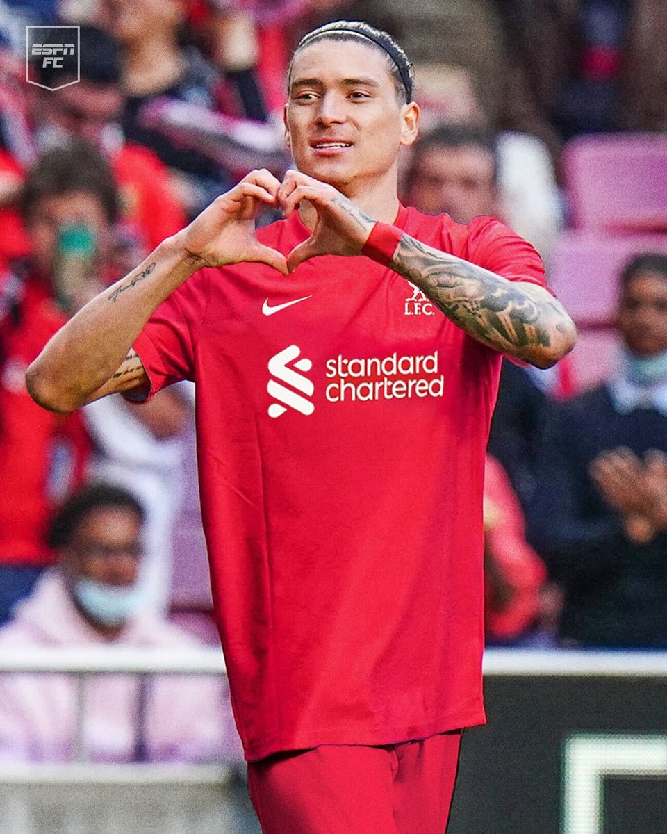 Welcome to the best club in the #darwinnunez.