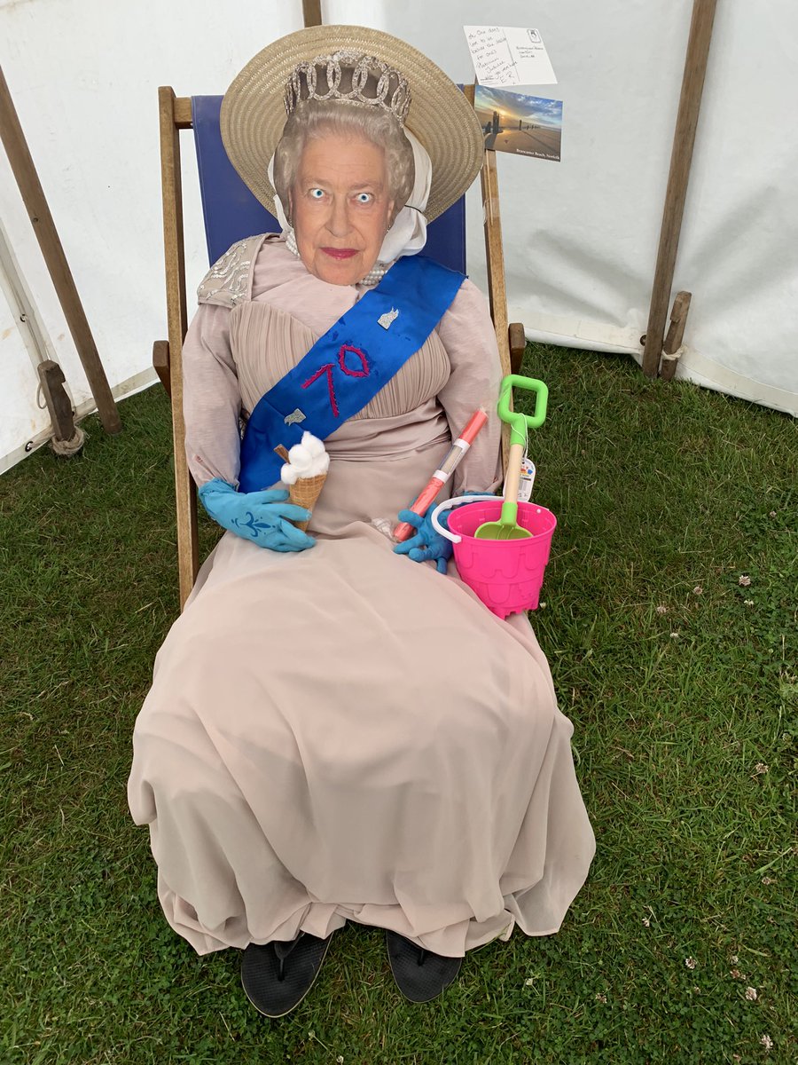 Bit late, but we loved the jubilee weekend.  Our scarecrow came 2nd in the village competition 😍🤣🤩 👑 🍦 🇬🇧 #platinumjubilee #70years #incredible #plattyjoobs #brancasterbeach #brancaster