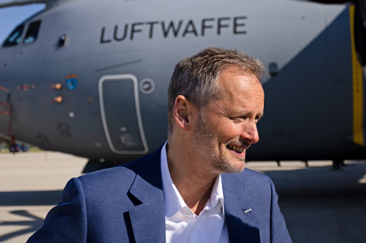 Serving our customers is our top priority. After #Eurofighter, we have been able to significantly improve availability of the 🇩🇪 #A400M fleet together with <a href="/Team_Luftwaffe/">Team Luftwaffe</a>, <a href="/BaainBw/">Bundeswehr AIN</a> &amp; <a href="/BMVg_Bundeswehr/">Verteidigungsministerium</a>. I am proud of my team for this accomplishment &amp; we want to improve further.