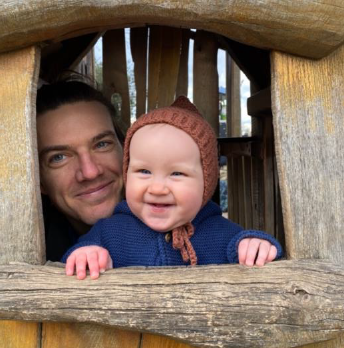 fatherhoodinst's tweet photo. Our new report Bringing Baby Home, out today, finds that NHS systems are not set up to engage with, assess and support new fathers, even though their health and behaviours impact on babies’ health and wellbeing #FathersDay https://t.co/FctyjTPpQ7