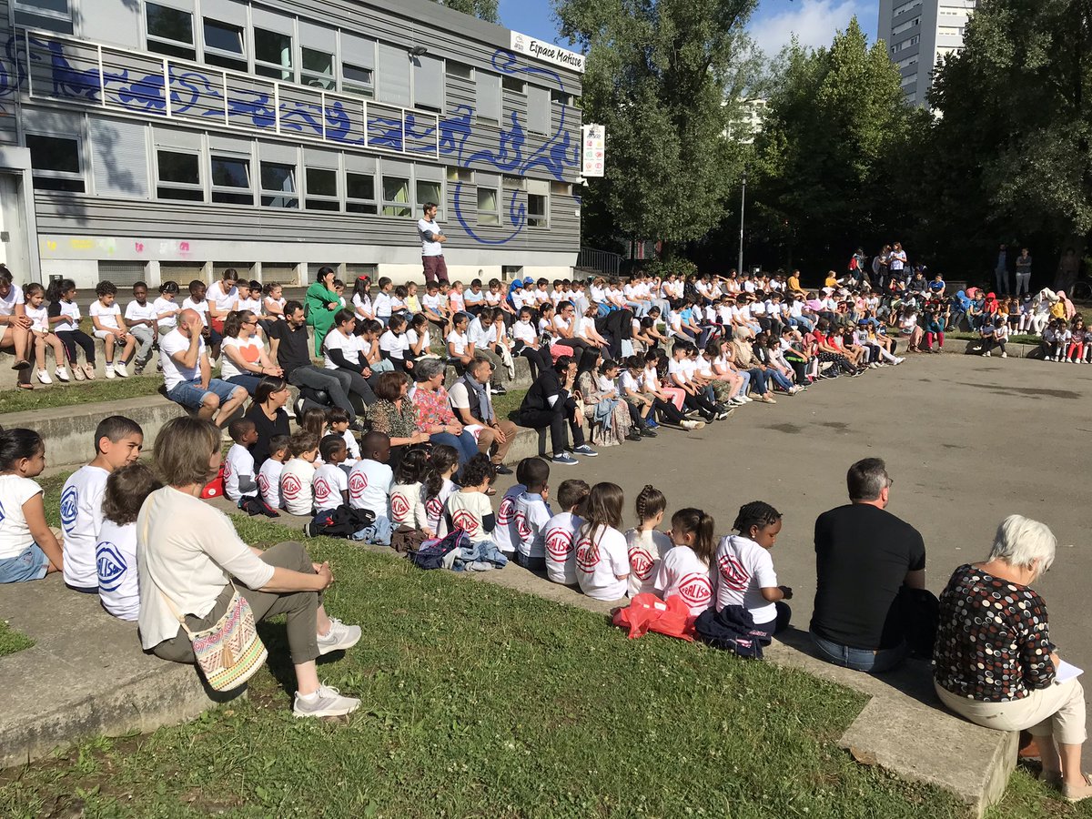 delphinekaufman's tweet photo. Lancement d’Oralisons
#Mulhouse #EP #oralite #educationprioritaire https://t.co/xWqVpFCepT