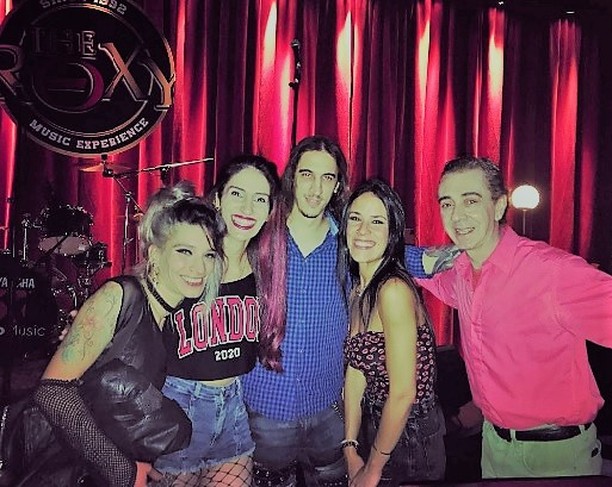Sábado en @theroxygrillbar rock de los 80 con amigos @ana.patricia.mancini <a href="/matimontero87/">Matias Montero</a>

#theroxy #theroxylive #bar #night #rock #rocknroll #bairesnight #noche #barnight #bar
#nocheporteña #amigos #buenosaires #cafe #sabado #dinner
