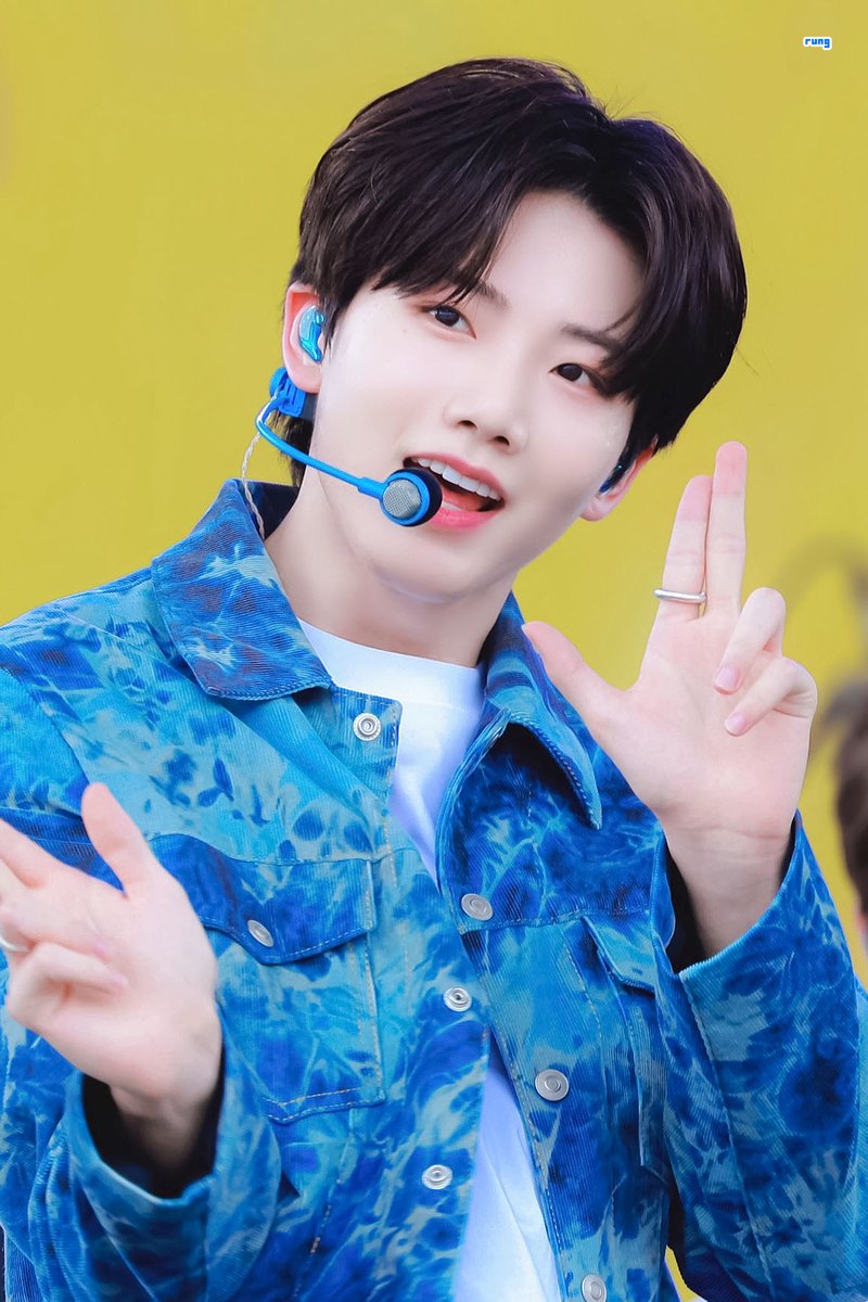runghah's tweet photo. 220612 청춘페스티벌 준규

🦋🤍

#트레저 #TREASURE #JUNKYU #준규 #ジュンギュ https://t.co/3NdDQgrhLD