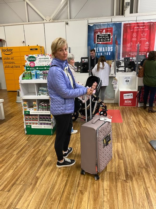 Becky Robertson tweet media