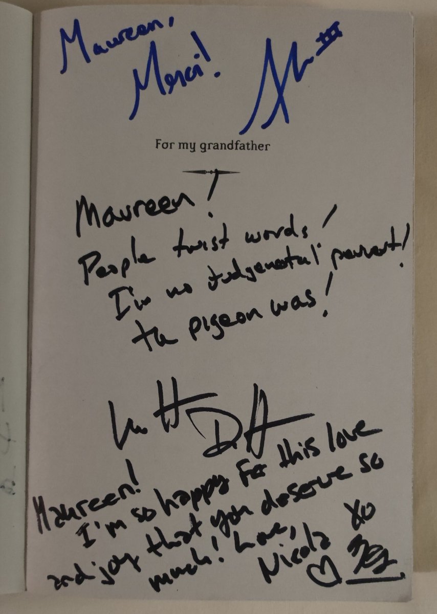 MauSte31's tweet image. Also, here are my autographs from #THOS2 and #THOS4 

🎉 The end 🎉