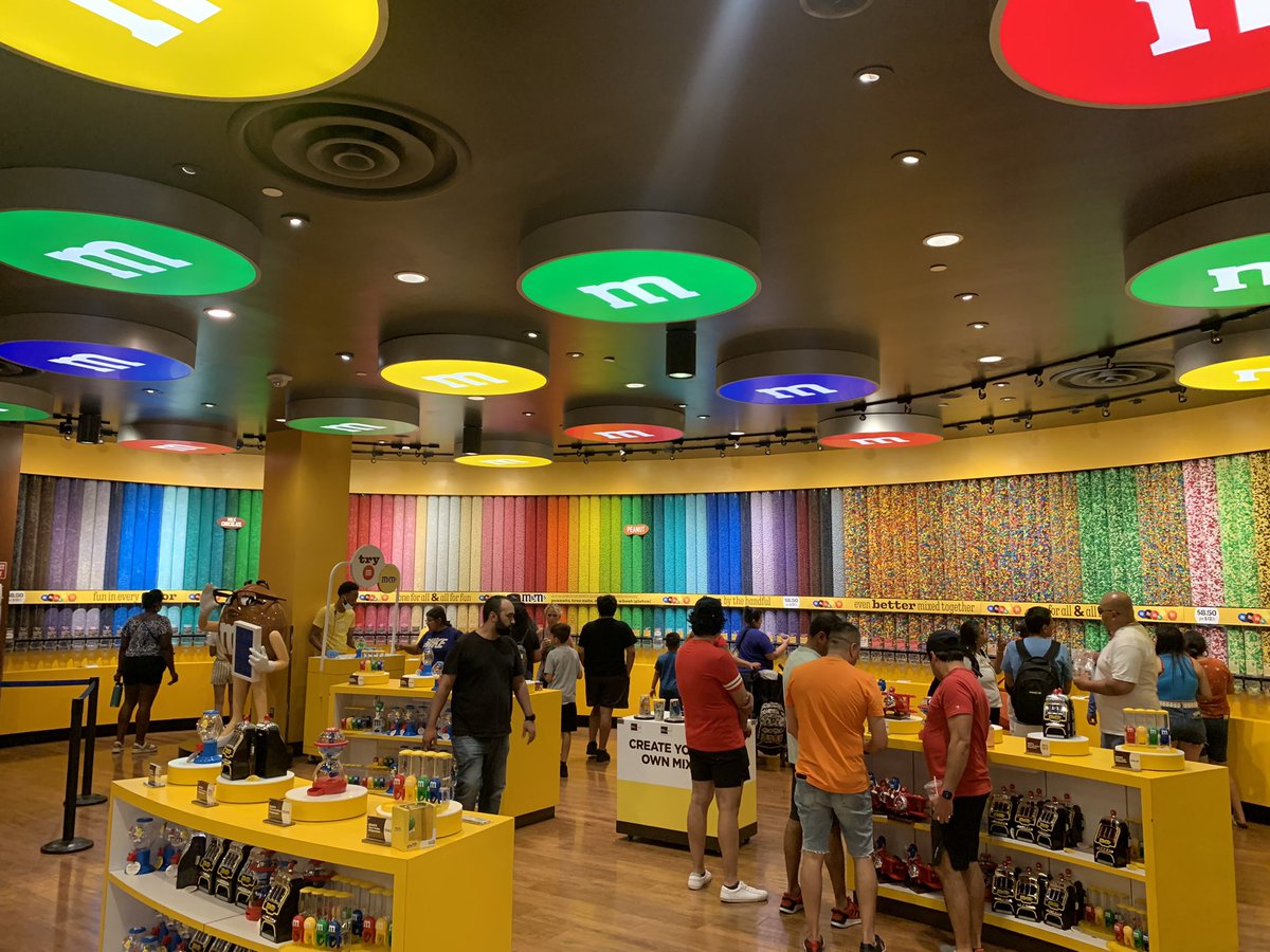 J9Dalton's tweet image. I am in Vegas, baby! This week is going to be a lot of fun! #CISCOLive2022