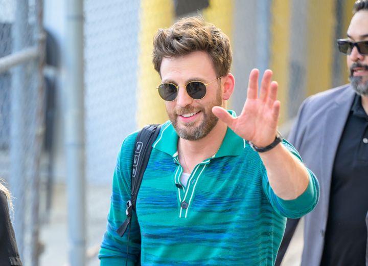 lostinwonderld's tweet photo. 41 years ago perfection was invented #HappyBirthdayChrisEvans 💙 https://t.co/XOlGeDXqR8