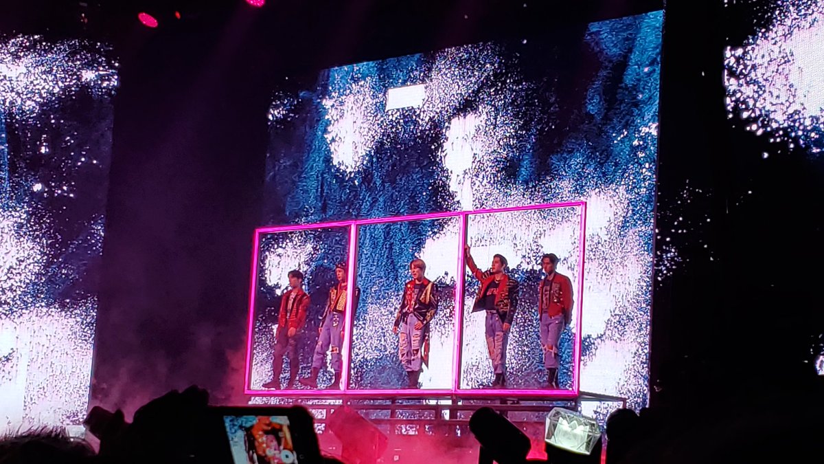 withloveshownu's tweet photo. mercy #MonstaXinLA #MXINLA #monstaxLA #MONSTA_X #몬스타엑스 #MONSTAXUSTOUR #MONSTAX https://t.co/lH9jyv68EK