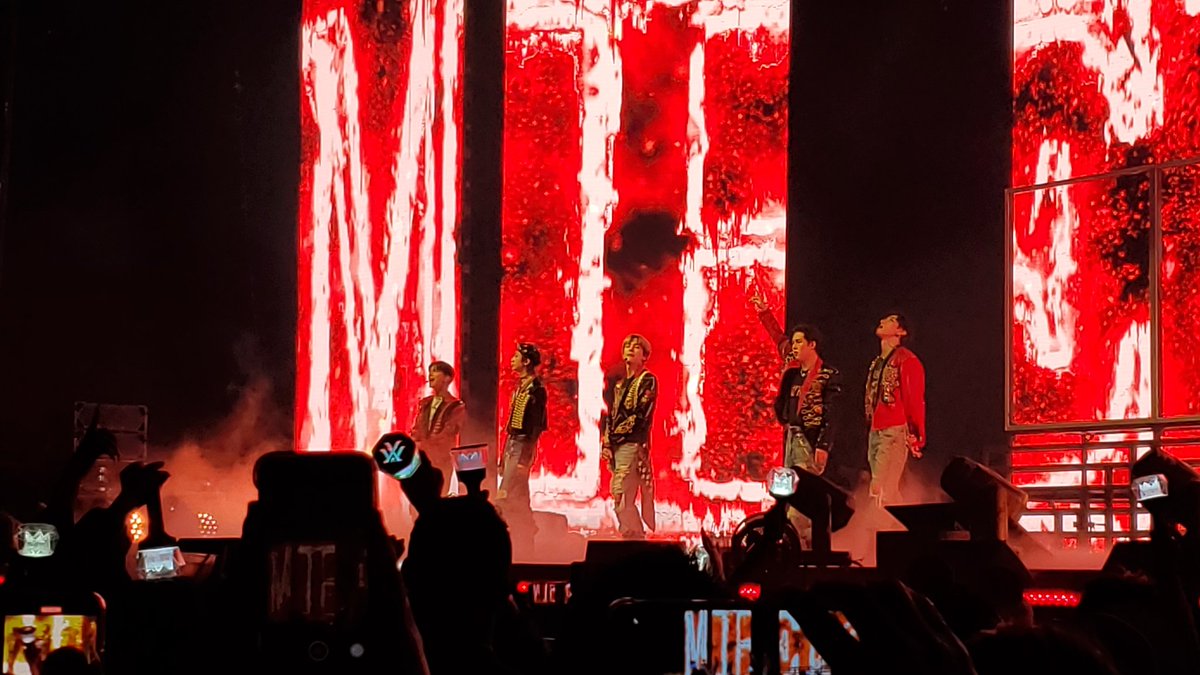 withloveshownu's tweet photo. mercy #MonstaXinLA #MXINLA #monstaxLA #MONSTA_X #몬스타엑스 #MONSTAXUSTOUR #MONSTAX https://t.co/lH9jyv68EK