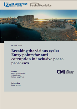 EPLO_network's tweet photo. 📚NEW REPORT: Our member @BerghofFnd’s recent report, “Breaking the vicious cycle” published with @U4_ACRC shows how #corruption can prevent #peace and calls on for more #collaboration between #anti-corruption practitioners and #peacebuilders
 
Read here⬇️
https://t.co/IydslEywO6 https://t.co/kgkChN8Knk