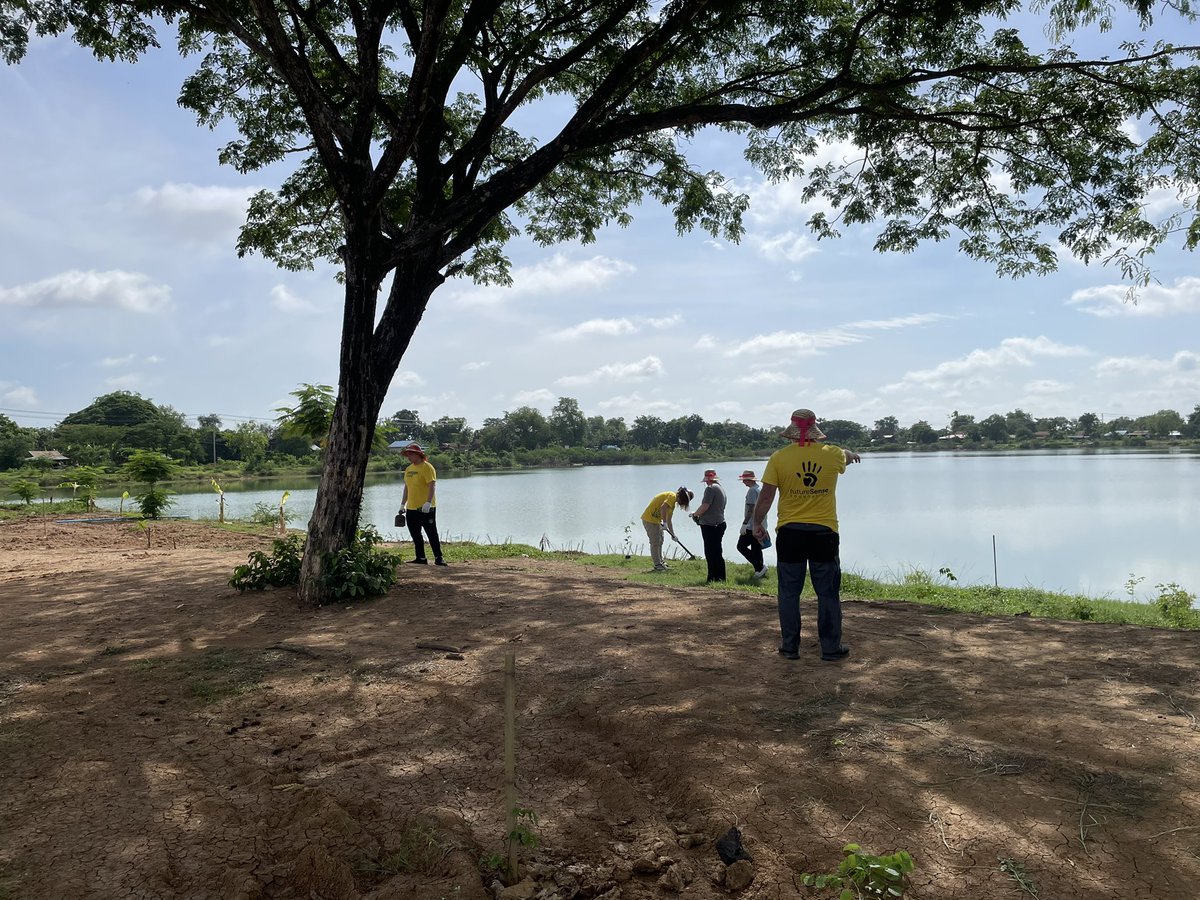 Kathryn Moffat tweet media