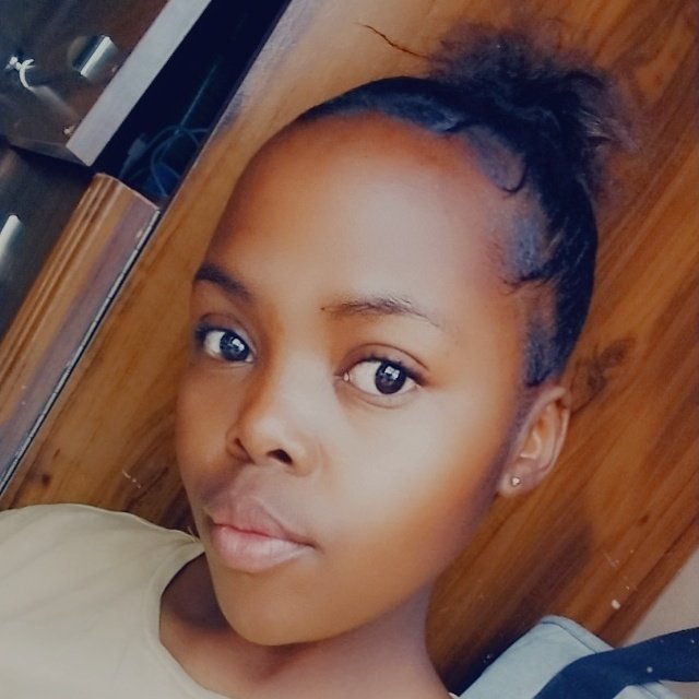 boitumelowh's tweet photo. #NewProfilePic https://t.co/iprHFibpTv