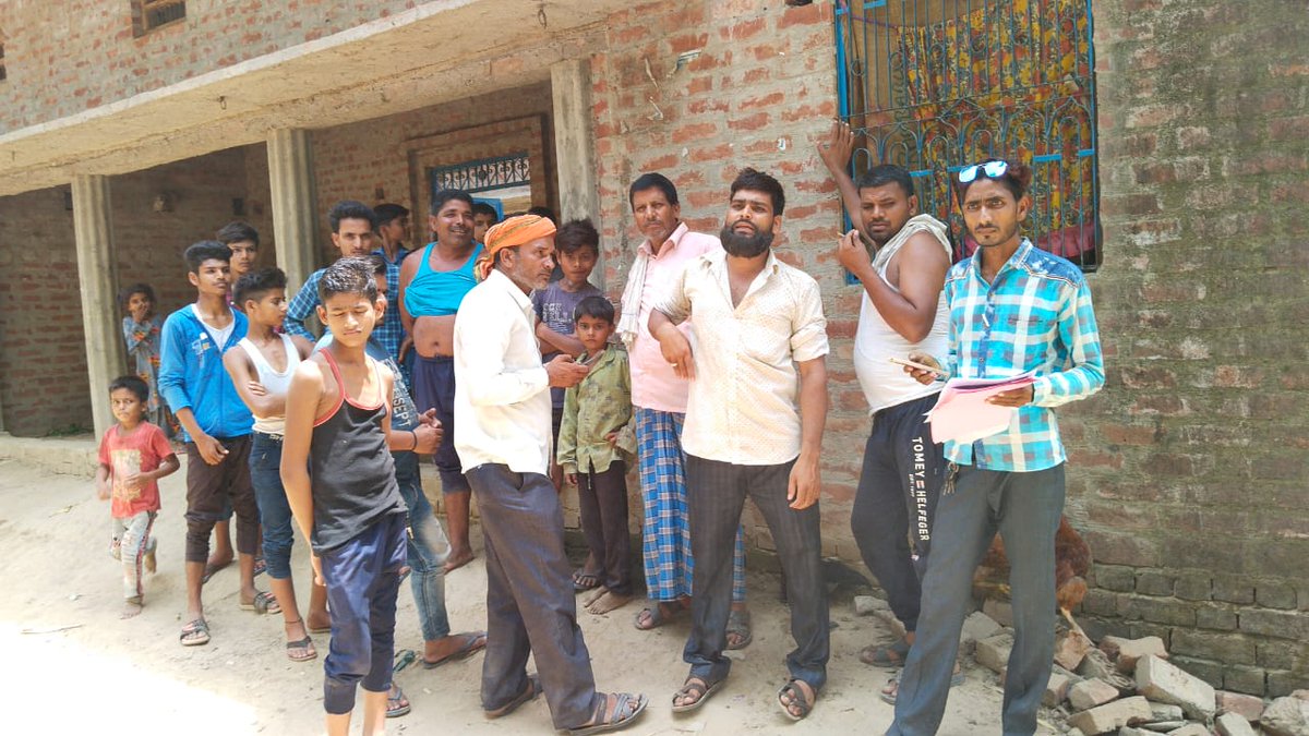 SAryanagar's tweet photo. Checking , disconnection and OTS camp at different places under edsd2 Aryanagar Gonda @mduppcl @MvvnlDevipatan @EMofficeUP @MVVNLHQ https://t.co/4Kh3fdNt87