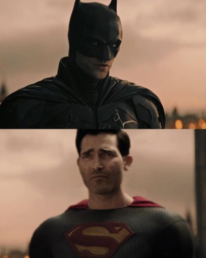 GothamHeroBW's tweet photo. Myself talking to Superman https://t.co/6zcrNfBkPZ