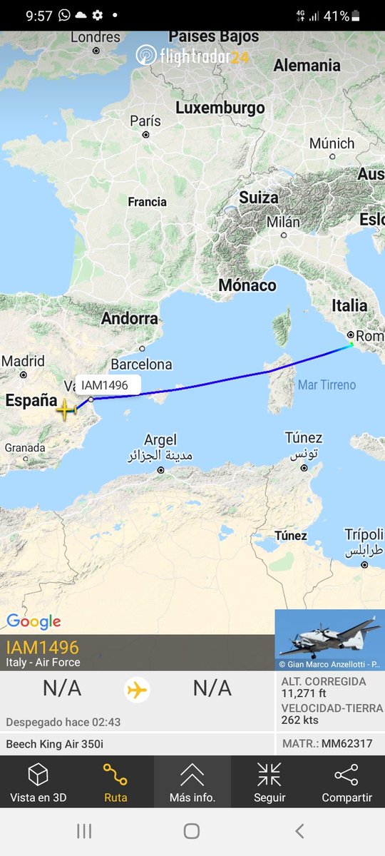 MilRadar's tweet photo. 🇮🇹 @ItalianAirForce #Beech King Air 350i #MM62317 en descenso hacia #Albacete procedente de #Roma https://t.co/9LVLmKyeC1