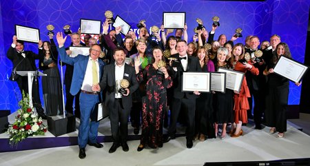 VisitEnglandBiz's tweet photo. Last week we saw 18 fantastic businesses take GOLD🏆 at the #VEAwards2022, presented by Clare Balding &amp; various members of our VisitEngland Advisory Board, sponsors &amp; our senior team @LibraryofBham! Let's take another look at our amazing winners ... https://t.co/tfhsOHfHUi