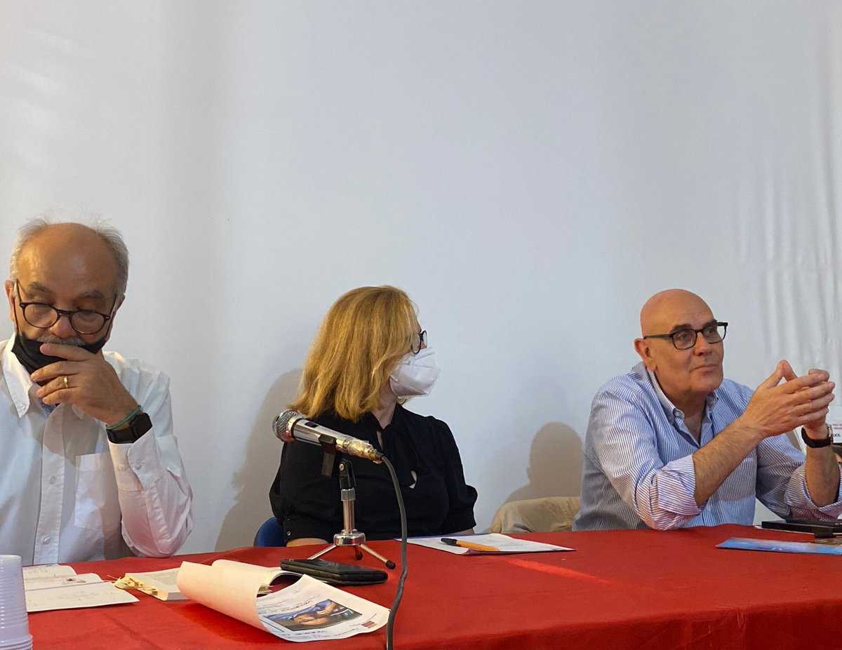 FLibroIglesias's tweet photo. 10 giugno - Con #ARCI #Iglesias
VINDICE LECIS "Lotta al Terrore" Bordeaux edizioni.
Doppio appuntamento #RadioFiera e incontro con l'autore - Centro Culturale Via Cattaneo
Con la partecipazione della #Libreria Duomo di Gianni LOI https://t.co/FD2DkFOfJd