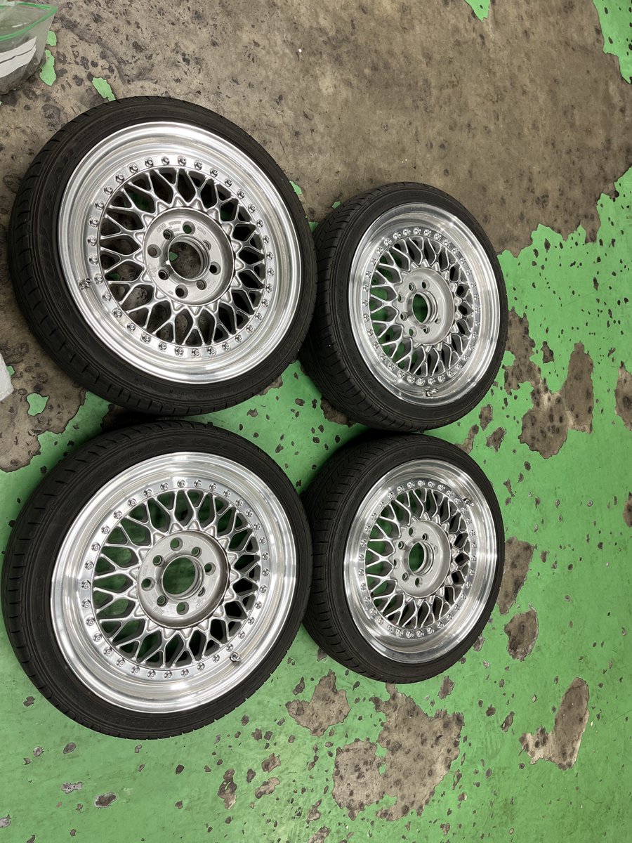09Tarutaro's tweet photo. BBS RS 16in 売ります。
23万で！
なんかリムのクリア剥げてます！
あとは綺麗！ https://t.co/On7krYzmxB