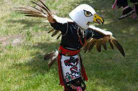 HHMU_Banksia's tweet photo. #ReturnOfTheBirdTribes
#OneMurmuration
#PlantBased-#GoVegan
#2RaiseTheVibration
#StopAllTheHunting2-#GivePeaceAChance
#PassTheFeather-#WhateverTheWeather
#GetReady4TheGlobalDance
#IDWP-#IDeclareWorldPeace
#MitakuyeOyasin
#Namaste https://t.co/fuARt10qMU