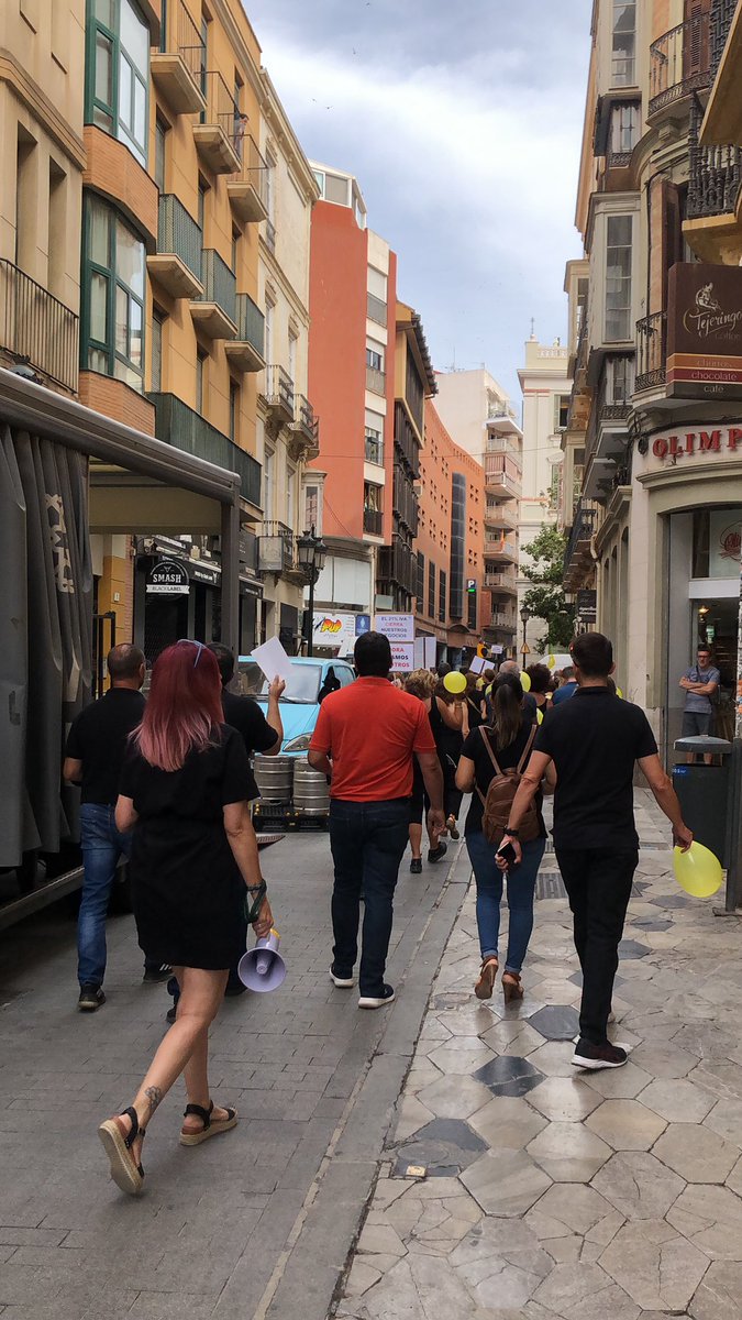 apebema's tweet photo. Vamos camino de la@sede del PSOE a protestar #malaga #imagenpersonal https://t.co/tRZ9KME8Ii
