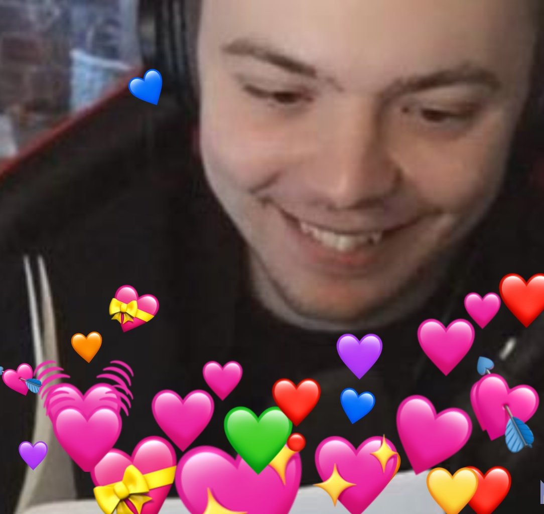 Me opening social media and seeing everyone preparing for DreamHack Summer: