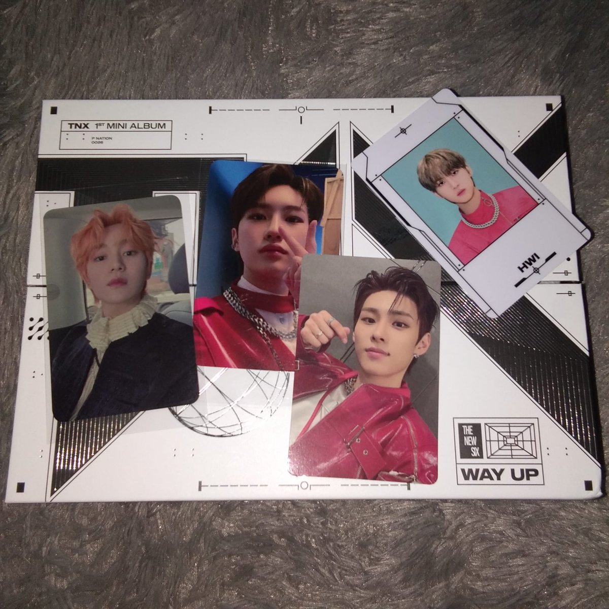 pinejeuhunsoo's tweet photo. hehehehehehehehe 🥹🫶
#TNX https://t.co/OqdXy695IR