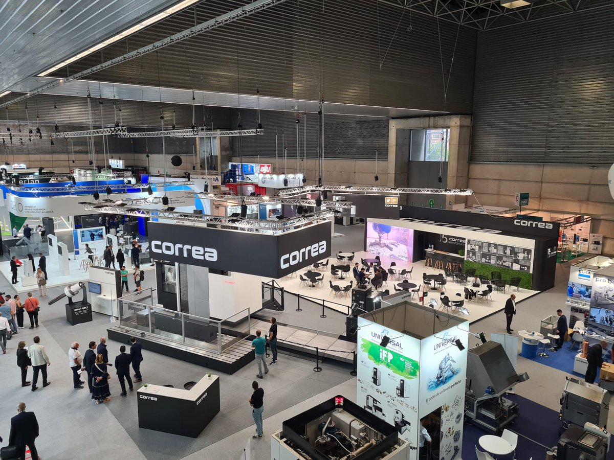 ¡Primer día en la <a href="/BEC_BIEMH/">BEC_BIEMH</a> 2022!
Nicolás Correa presenta su fresadora FENIX de nuevo diseño, además de su nuevo sistema de mandrinado.

📍Pabellón 1, stand A09

#biemh2022 #correa #millingmachines #fresadoras