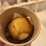 バニラアイスにドライフルーツとナッツかけ放題!京都にあるアイス屋「PlusNuts」♪