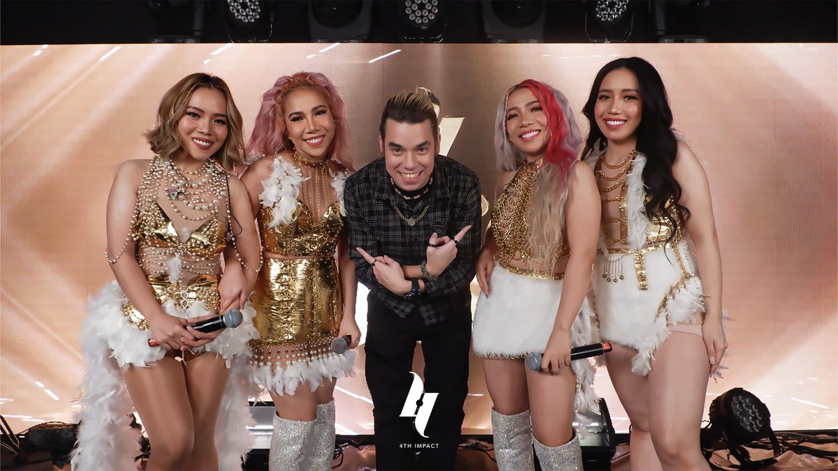 4SISTERSMUSIC's tweet photo. Hey Dreamers!

Thank you so much for stopping by our first episode of 4TH IMPACT LIVE! And a special thanks to @EzMil27  for the PANALO-ng performance!
💖

#4thImpact #4thImpactHereWeGo #4thImpactLive
#EZMILx4THIMPACT https://t.co/FxP9I4oWuZ