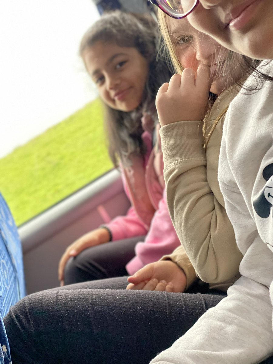 MrsDunne3's tweet photo. Weโre on our way! Whole school summer trip ๐ #headsofayrfarmpark weโre coming for ya! P6 are VERY excited! @OLAPrimaryGlas https://t.co/LhoWySYbK9