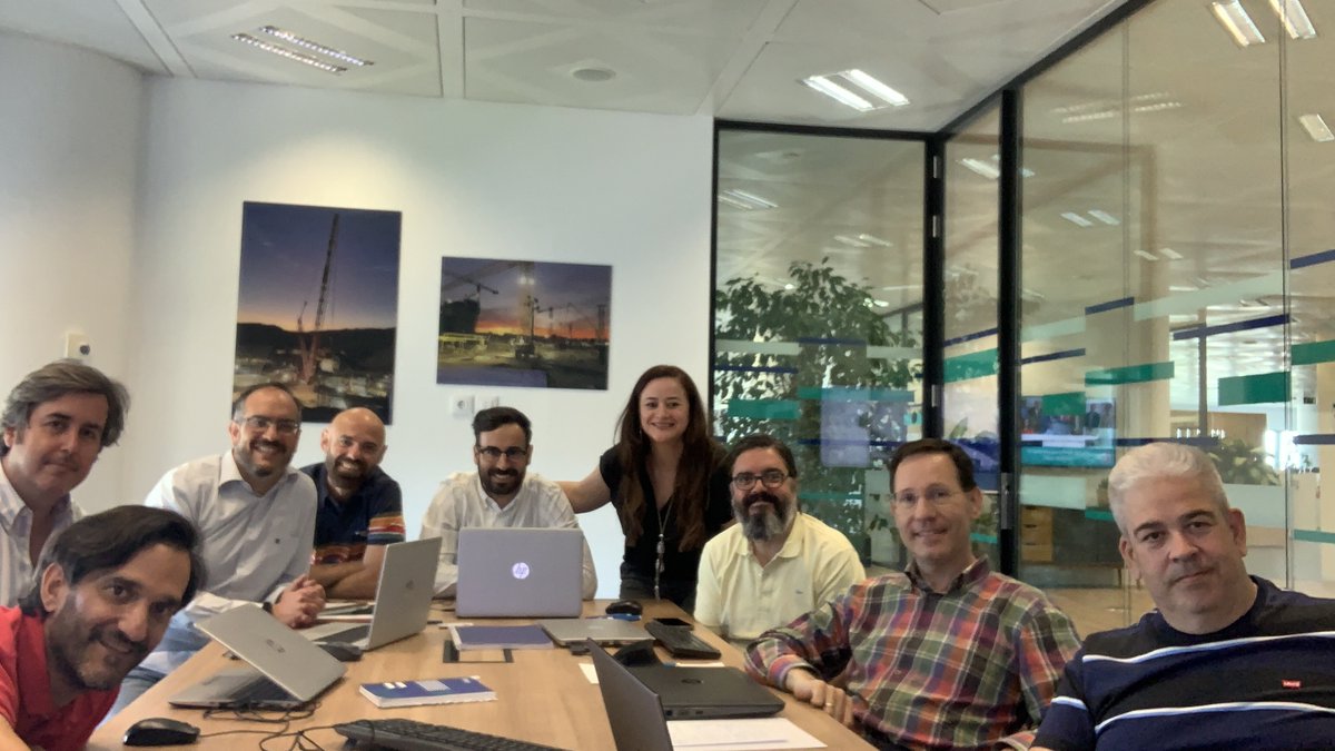 caritorag's tweet photo. Gracias por la invitación #OHLA analizamos #DatosBIM en #IFC, con #PRESTO de @RIB_Global
Gran equipo de licitaciones internacionales !
Un honor ayudarles a sacar el máximo provecho a modelos #BIM #MeEncantaMiTrabajo 😁
#PrestoSuperUsuario y #AutodeskExpertElite https://t.co/F9iZkd1nQ6