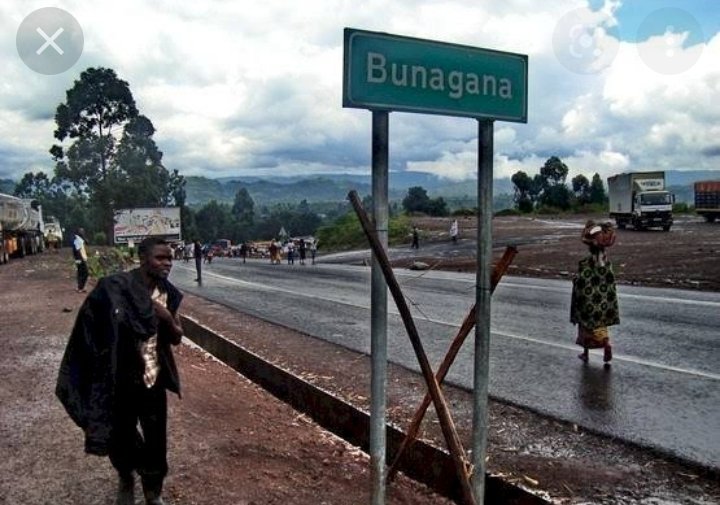 WickotJohn's tweet photo. Attaque de Bunagana au lendemain de la fin de la Mission officielle du Roi Philippe en RDC fait d'une réflexion. Comment peut-on comprendre un tel scénario ? La déclaration ouverte de la guerre contre le Rwanda s'avère nécessaire. https://t.co/9o0NutOlpz