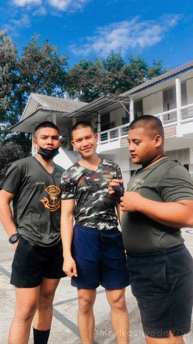 Ironboy04548578's tweet photo. 102 💂‍♂️🐴 https://t.co/dwDKfo2zZn