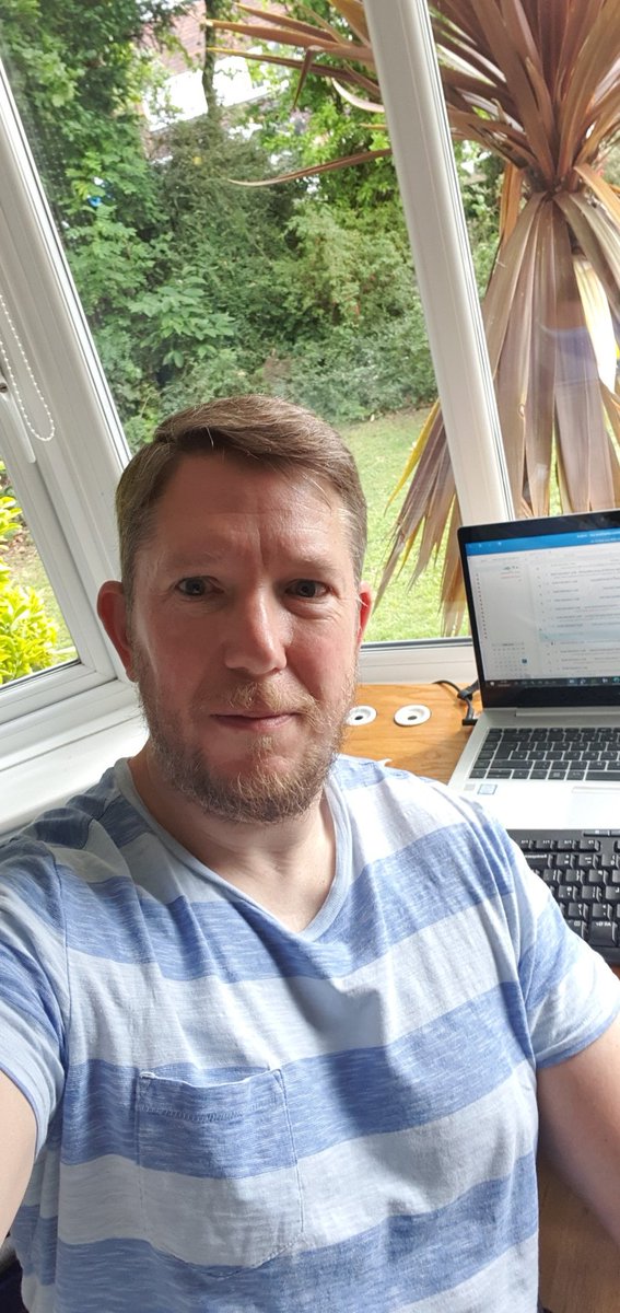 GavinWi79234383's tweet image. #Deload week, time to recharge the exhausted batteries! #MondayMorning #workingfromhome #fitguy #summer #guyswithbeards #guyswholift #blueeyes #beardedguy